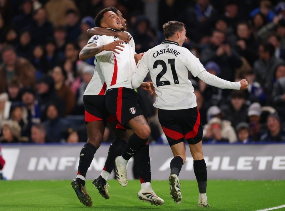 CBA：广州队主场大胜吉林