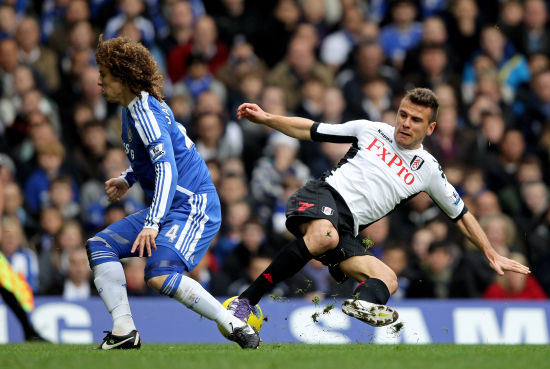 记者：今年租借效力大阪樱花的拉斐尔正与一家中国俱乐部谈判