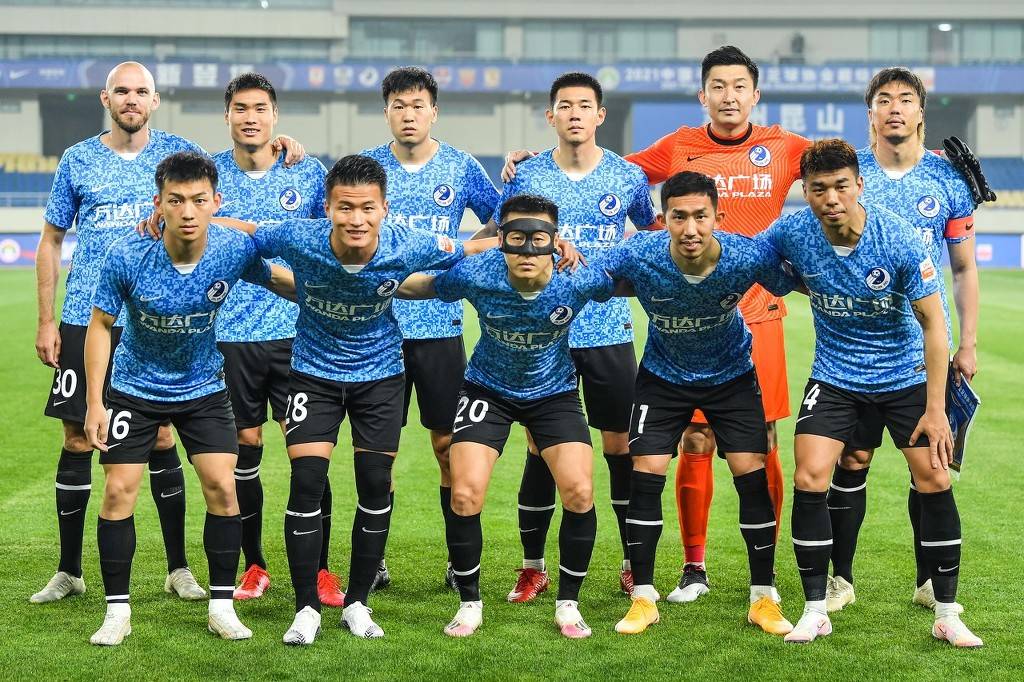 半场战报：毕尔巴鄂竞技0-0布拉格斯拉维亚，桑切特造险
