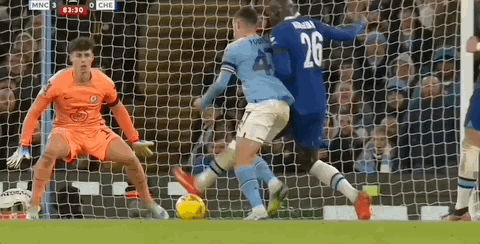 艾顿：我来湖人是填补空缺的，他们长期缺少攻守兼备的大个子